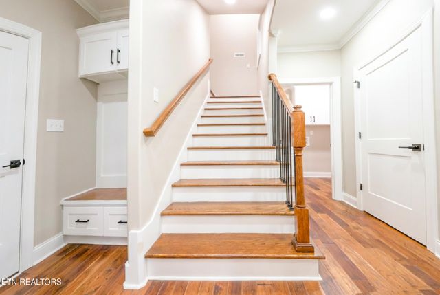 5918 John Drive, Greenback, TN 37742