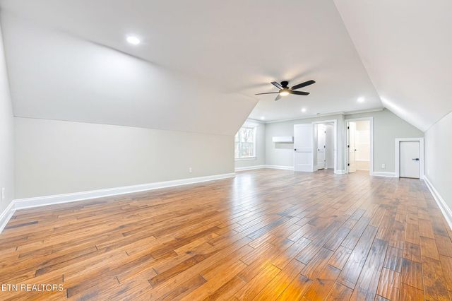 5918 John Drive, Greenback, TN 37742