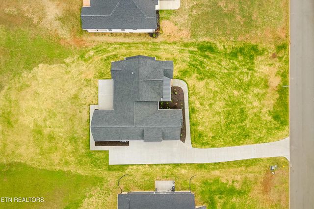 5918 John Drive, Greenback, TN 37742