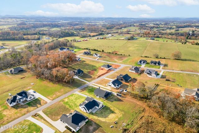 5918 John Drive, Greenback, TN 37742