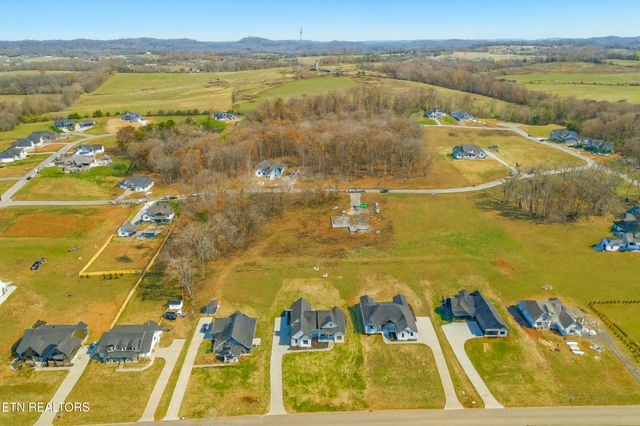 5918 John Drive, Greenback, TN 37742