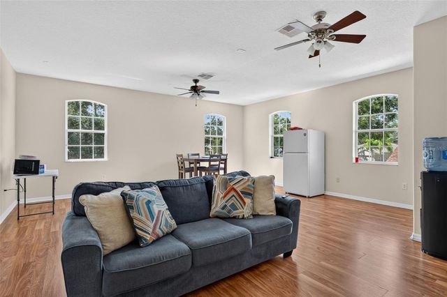 5042 RISHLEY RUN WAY, Mount Dora, FL 32757