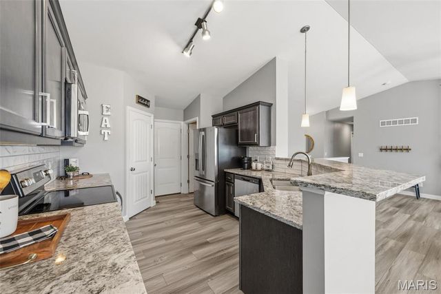 128 Chelsea Court, Wright City, MO 63390