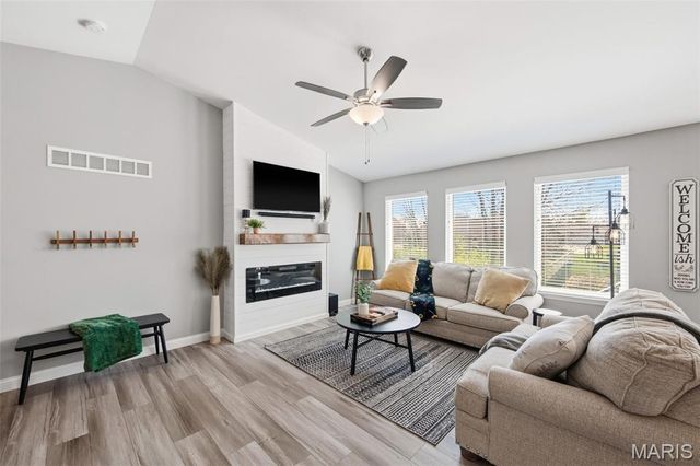 128 Chelsea Court, Wright City, MO 63390