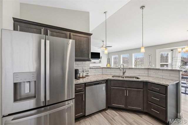 128 Chelsea Court, Wright City, MO 63390