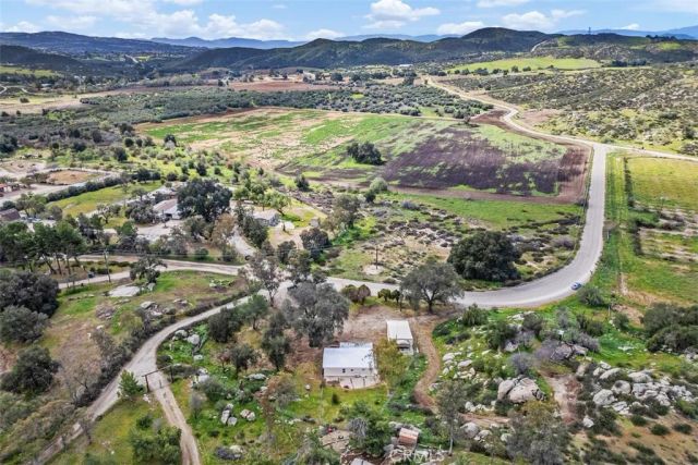 42580 E Benton, Hemet, CA 92544