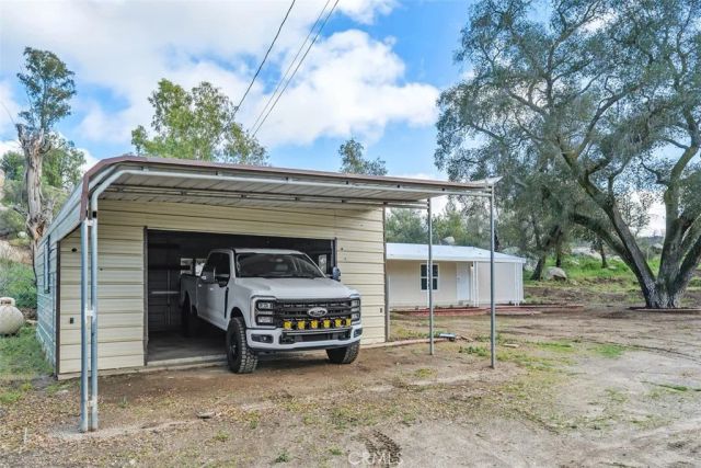 42580 E Benton, Hemet, CA 92544