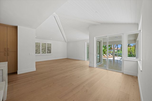 2432 Golf Brook Drive, Wellington, FL 33414