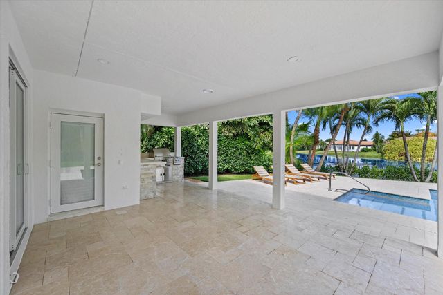 2432 Golf Brook Drive, Wellington, FL 33414