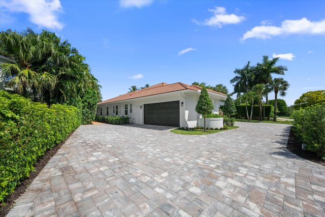 2432 Golf Brook Drive, Wellington, FL 33414