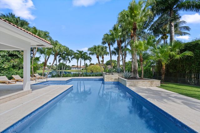 2432 Golf Brook Drive, Wellington, FL 33414