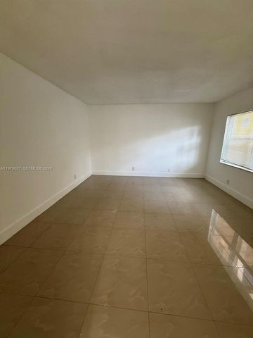 17911 NW 68th Ave N104, Hialeah, FL 33015