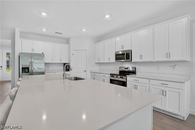 10646 Timber Creek DR, Fort Myers, FL 33913