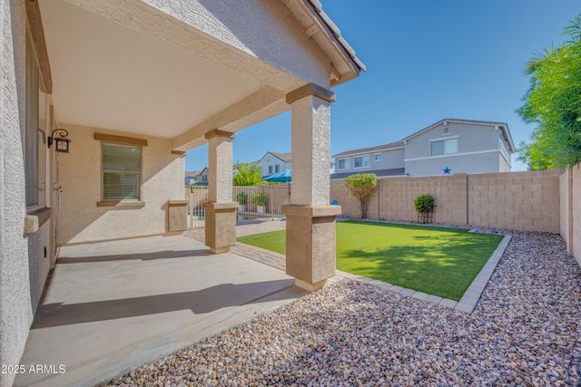 21469 E ROUNDUP Way, Queen Creek, AZ 85142