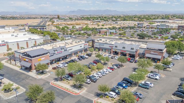 21469 E ROUNDUP Way, Queen Creek, AZ 85142