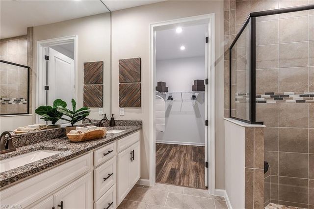 6729 Good Life ST, Fort Myers, FL 33966