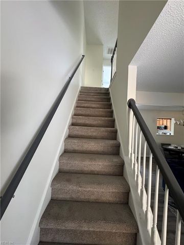 7 Madrone PL, Hampton, VA 23666