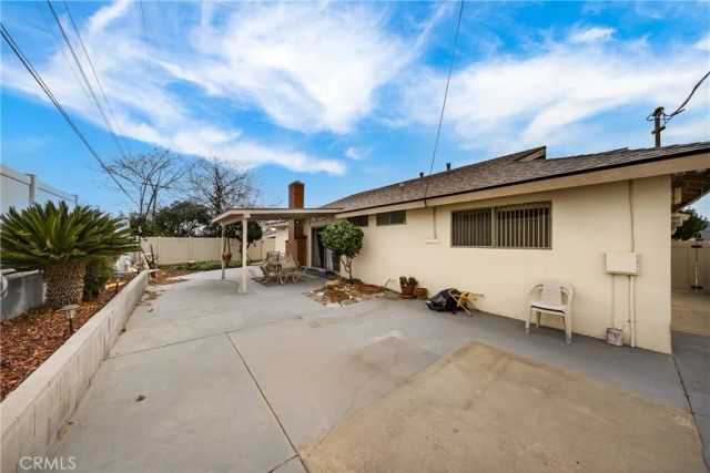 1193 W King, Banning, CA 92220