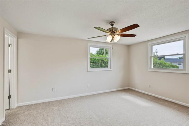 1919 Demetro DR, Hampton, VA 23663