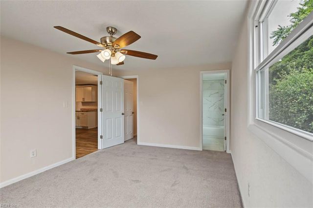 1919 Demetro DR, Hampton, VA 23663
