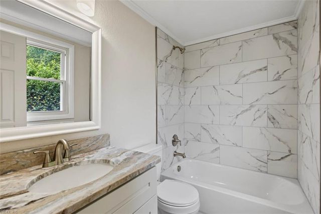 1919 Demetro DR, Hampton, VA 23663