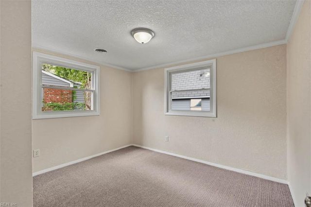 1919 Demetro DR, Hampton, VA 23663