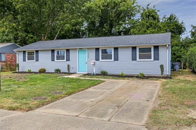 1919 Demetro DR, Hampton, VA 23663