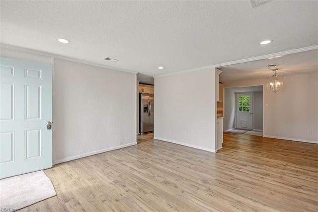 1919 Demetro DR, Hampton, VA 23663