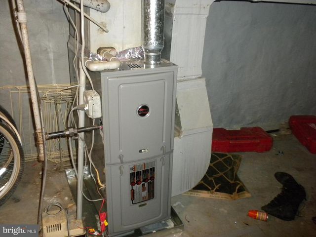 20 N DECKER AVE, Baltimore, MD 21224