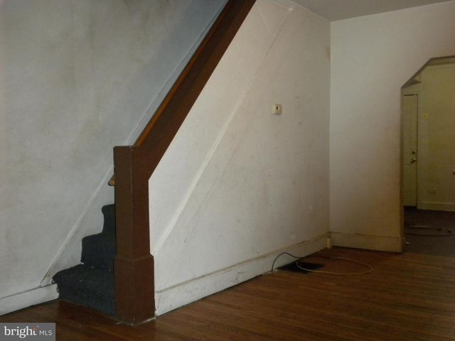 20 N DECKER AVE, Baltimore, MD 21224