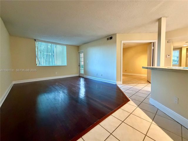 4035 W Mcnab Rd F101, Pompano Beach, FL 33069