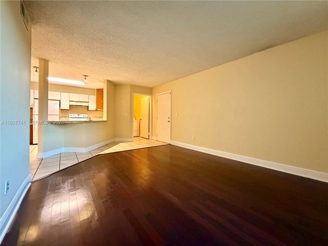 4035 W Mcnab Rd F101, Pompano Beach, FL 33069