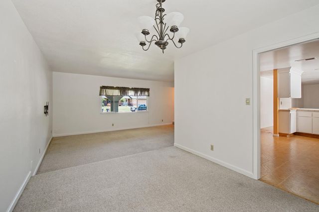 9916 El Chorlito Dr, Rancho Cordova, CA 95670