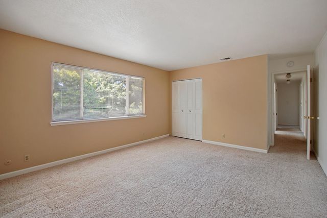 9916 El Chorlito Dr, Rancho Cordova, CA 95670