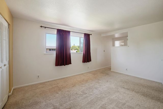 9916 El Chorlito Dr, Rancho Cordova, CA 95670