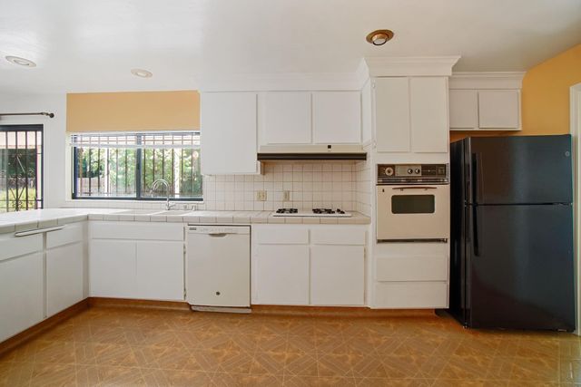 9916 El Chorlito Dr, Rancho Cordova, CA 95670