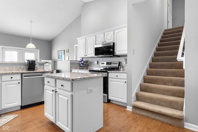 5518 Hammock Glen Drive, Indianapolis, IN 46235