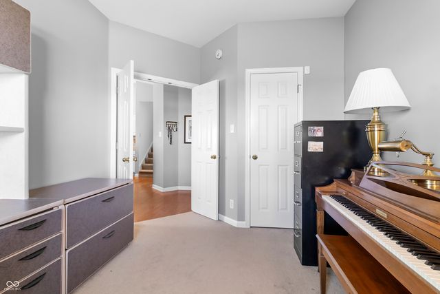 5518 Hammock Glen Drive, Indianapolis, IN 46235