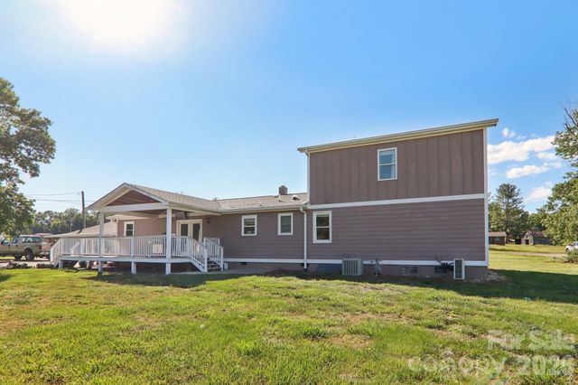 1448 Cane Creek Road, Fletcher, NC 28732