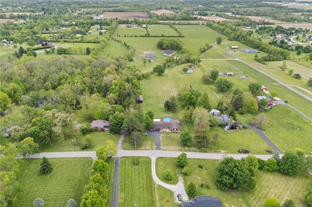 1569 Kirby Road, Lebanon, OH 45036