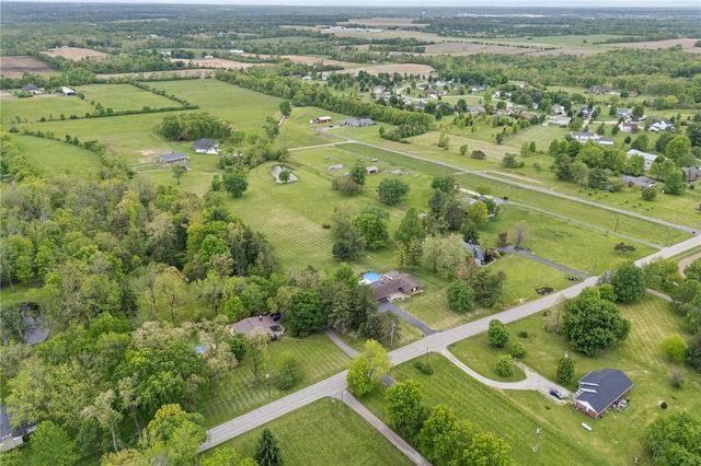 1569 Kirby Road, Lebanon, OH 45036