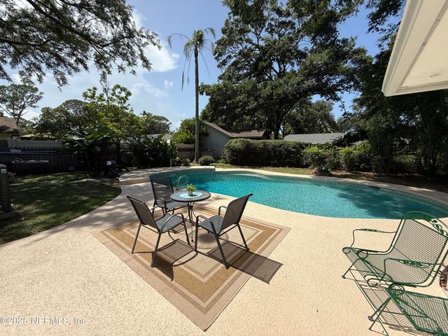 13811 SPANISH POINT Drive, Jacksonville, FL 32225