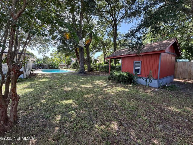 13811 SPANISH POINT Drive, Jacksonville, FL 32225