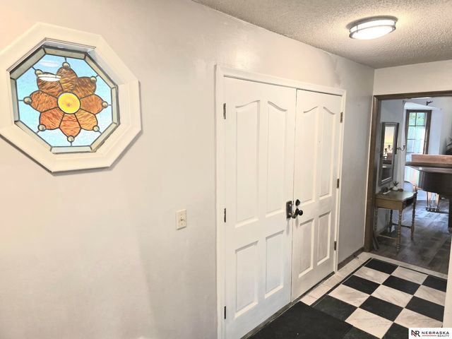 2205 S 152nd Street, Omaha, NE 68144