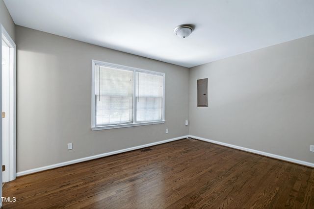 100 Honeysuckle Lane, Cary, NC 27513