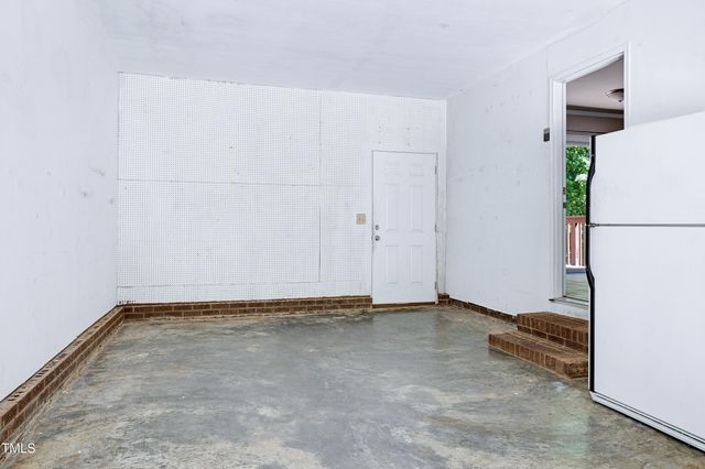 100 Honeysuckle Lane, Cary, NC 27513
