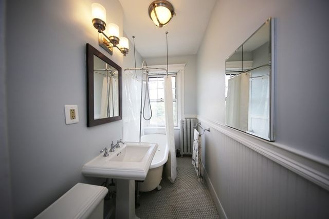 164 Strathmore Rd 28, Boston, MA 02135