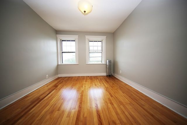 164 Strathmore Rd 28, Boston, MA 02135