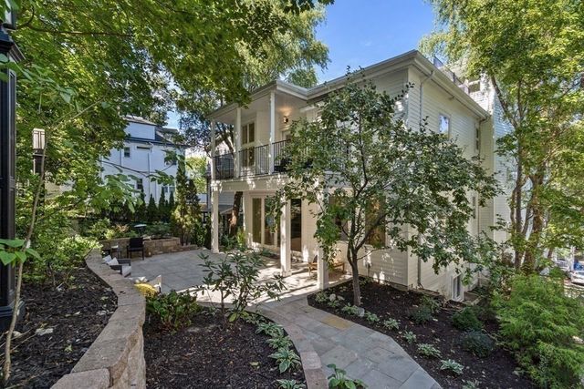 89 University Road, Brookline, MA 02445