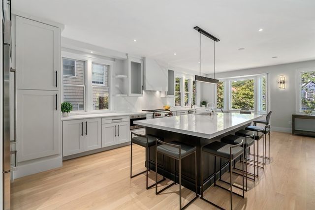 89 University Road, Brookline, MA 02445